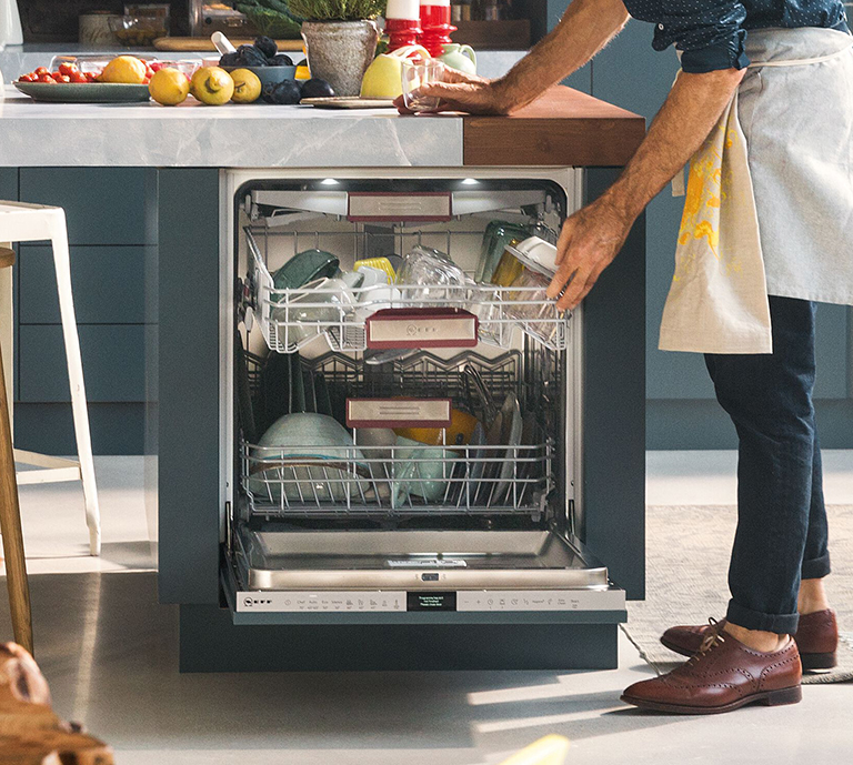 NEFF integrated dishwashers are loaded with innovative features and flexible basket designs
