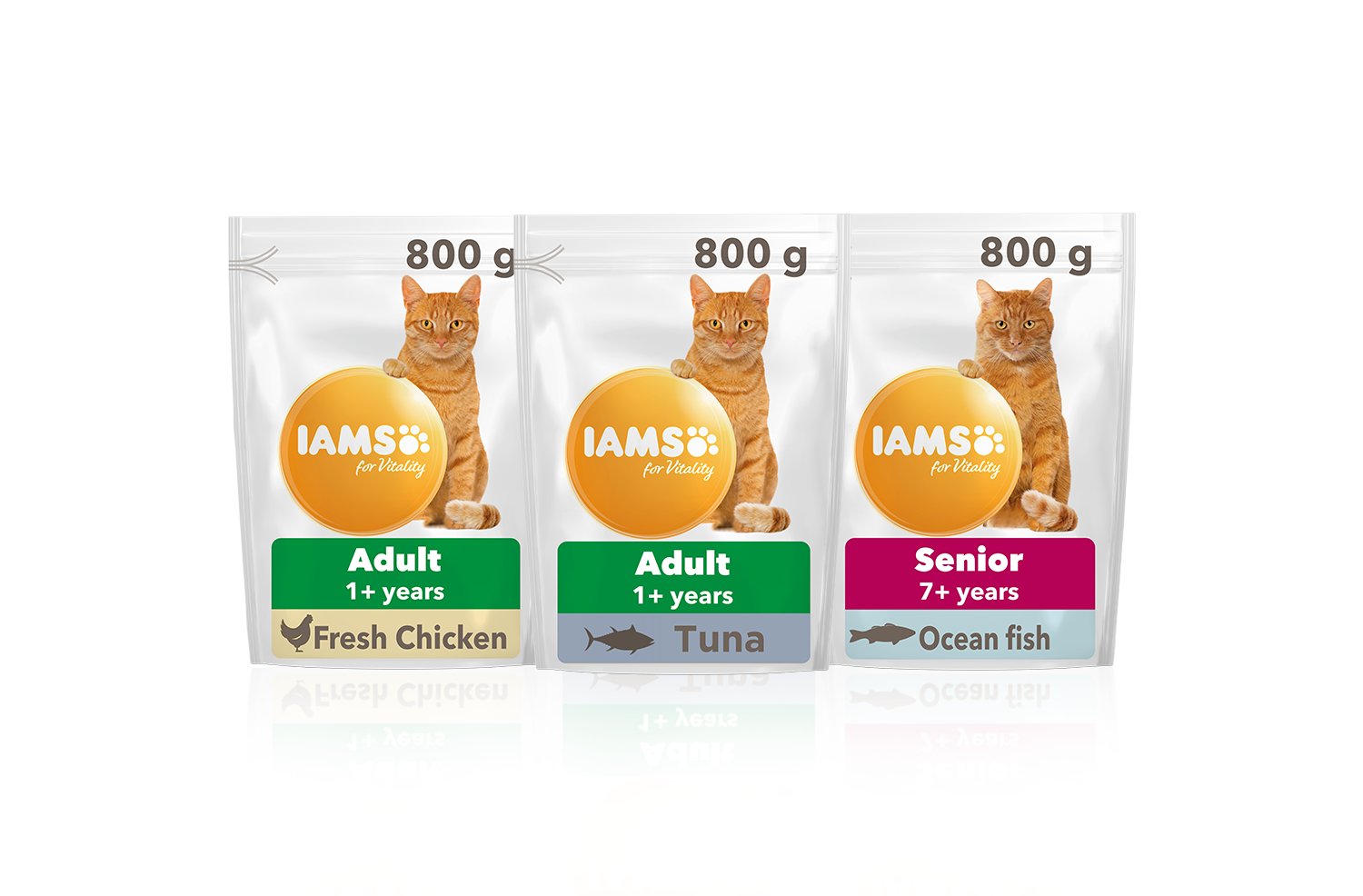 Packshots of IAMS 800g dry cat food